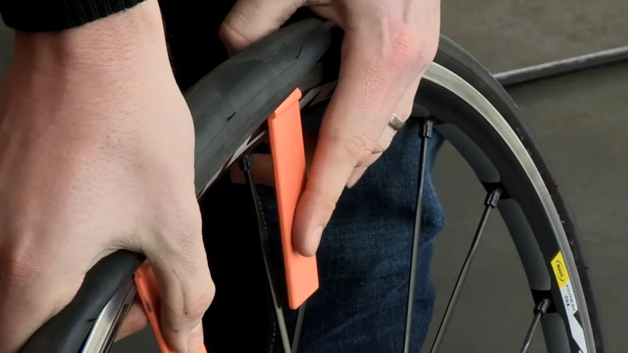 How to Install Inner Tube