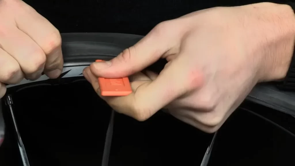 Removing The Pinch Flat Or Damaged Inner Tube