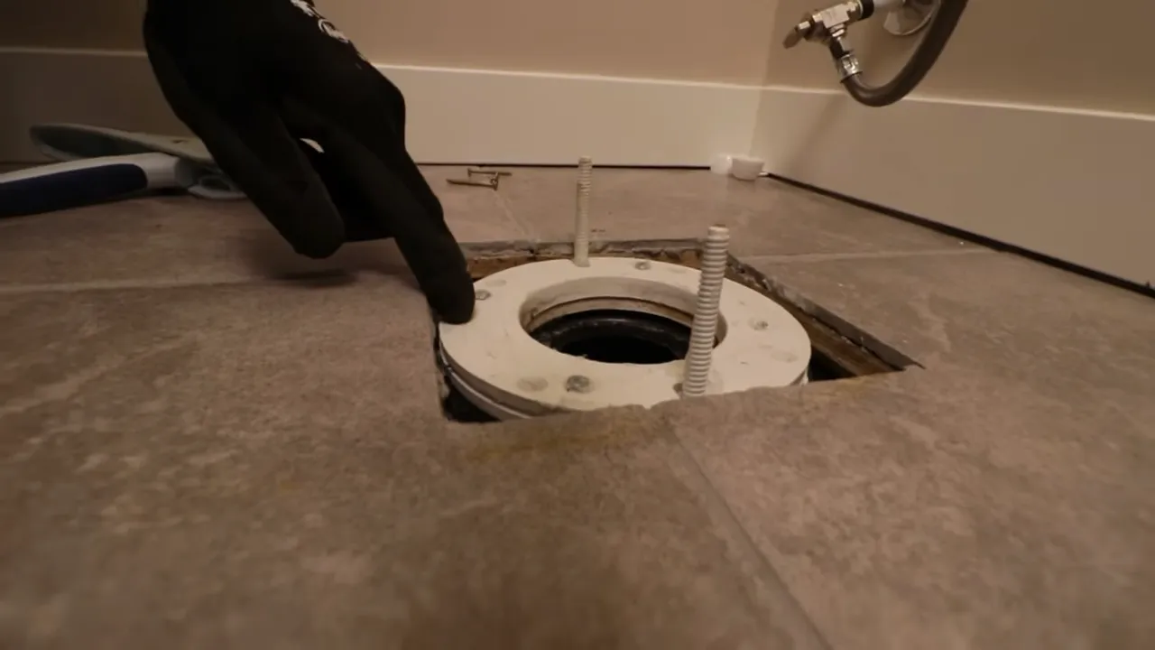 How to Effortlessly Install a Toilet Flange Extender