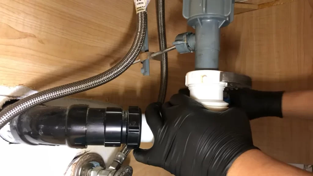 Step 2: Removing The Old Pee Trap (If Applicable)