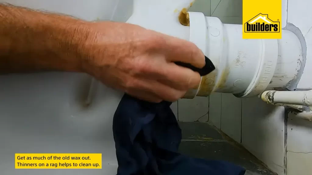 1. Cleaning And Preparing The Flange And Drain Pipe