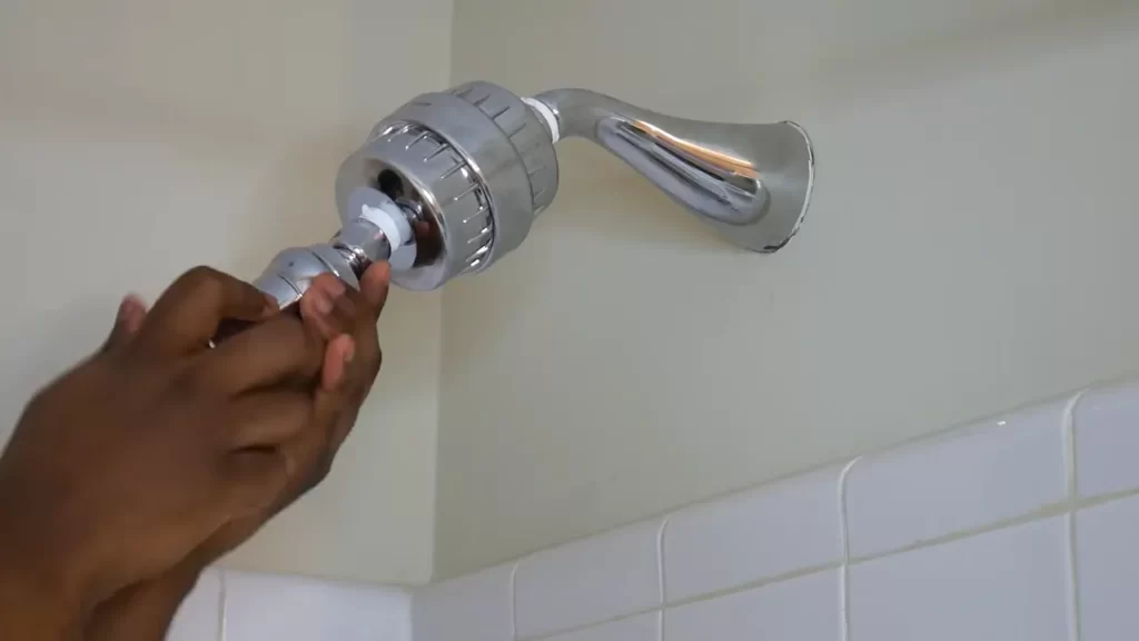 Applying Plumbing Tape