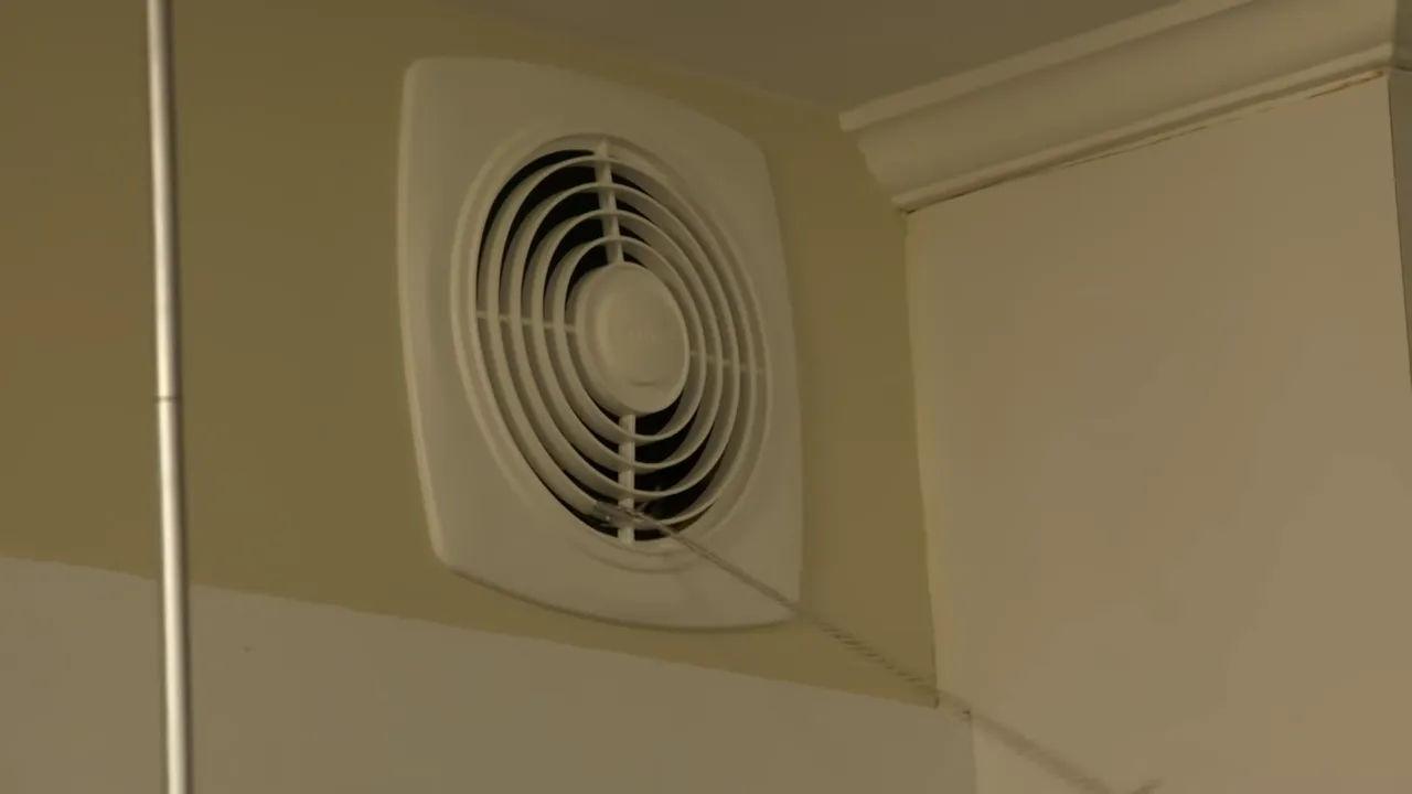 How to Install an Exhaust Fan in Kitchen