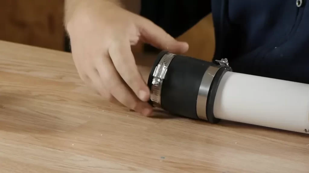 Attaching The Tee With Connectors