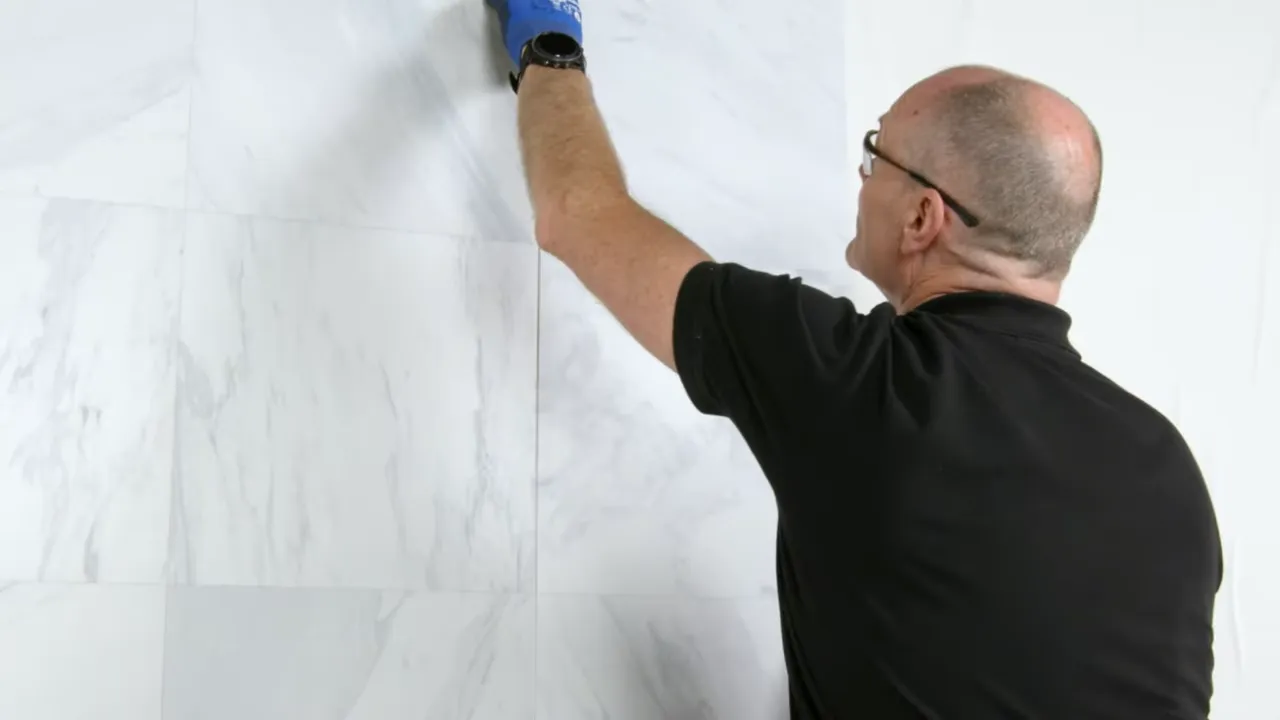 How to Easily Install Plastic Shower Walls: Step-by-Step Guide