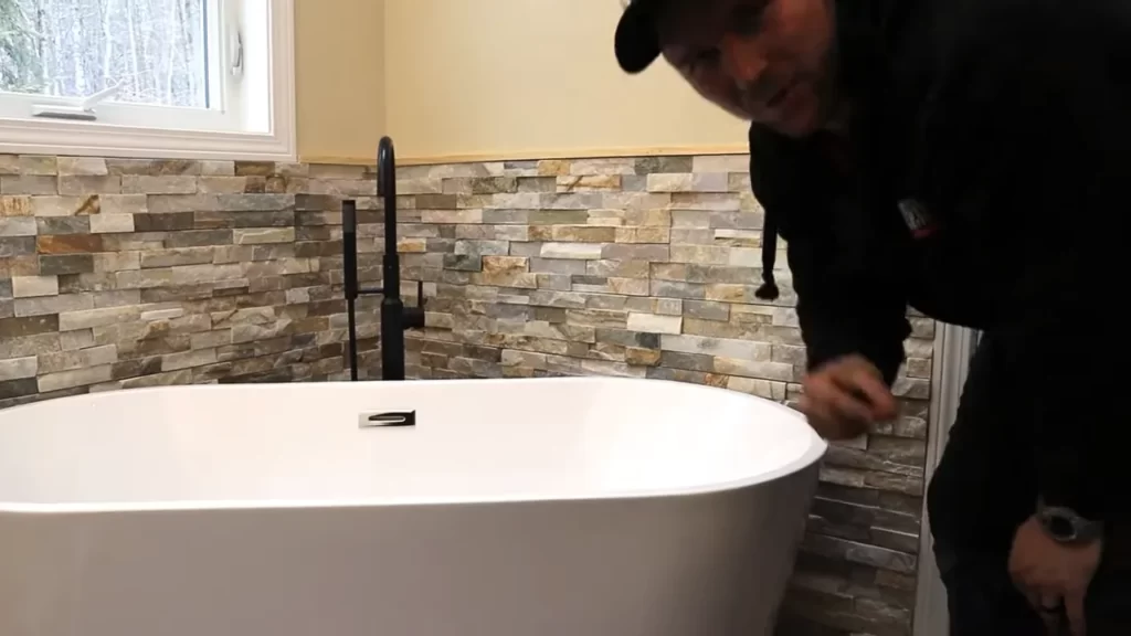 How to Install a Freestanding Jetted Tub