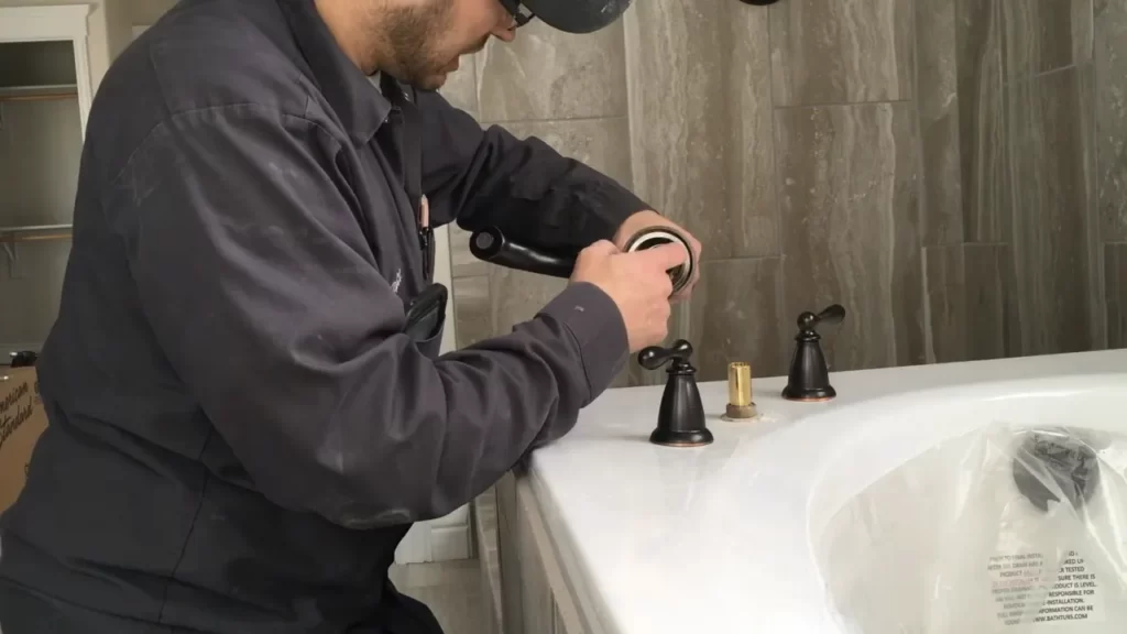 Reviewing Roman Tub Faucet Options